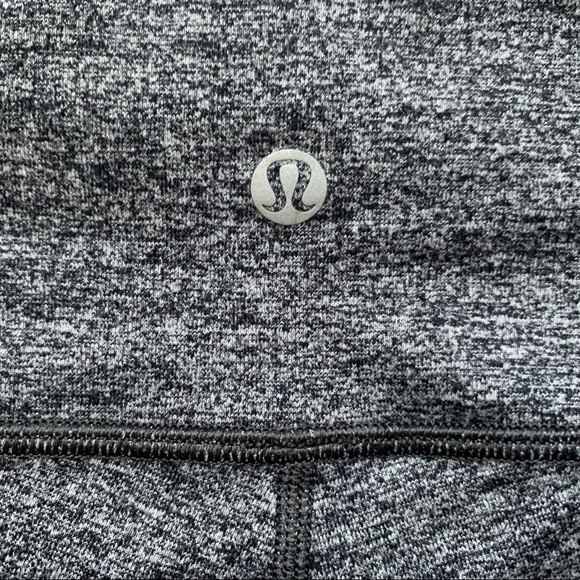 Lululemon Wunder Under Hi-Rise Tight *28" - Picture 3 of 7